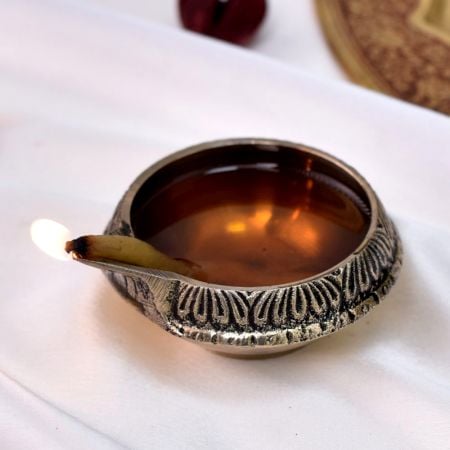 Vintage Golden Brass Lamp Diya for Diwali Decoration